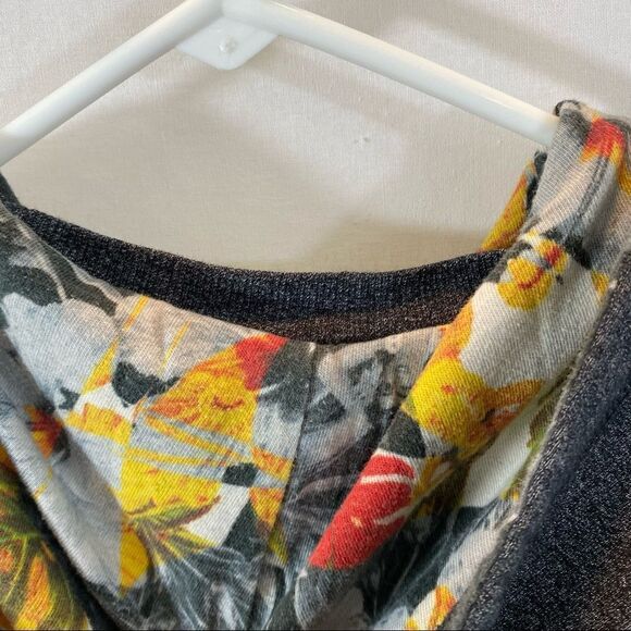On‎ the Byas Ladies Hawaiian Girl Tropical Print Sweatshirt Hoodie Size Small - Picture 7 of 11